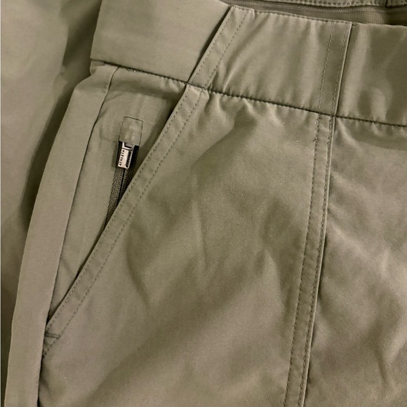 Athleta Tribeca Utility Crop Pants size 2 - Picture 5 of 5